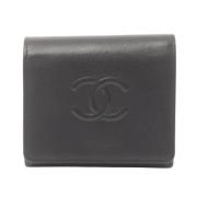 Pre-owned Leather wallets