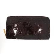 Pre-owned Leather wallets