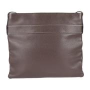 Pre-owned Leather shoulder-bags