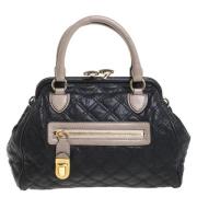 Pre-owned Leather handbags