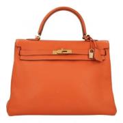 Pre-owned Leather handbags