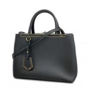 Pre-owned Leather handbags