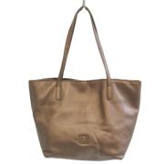 Pre-owned Leather shoulder-bags