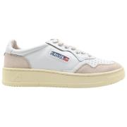 Sneakers i hvitt skinn/suede