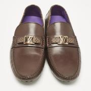 Pre-owned Leather flats