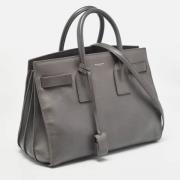 Pre-owned Leather handbags