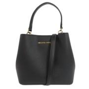 Pre-owned Leather handbags