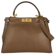 Pre-owned Leather fendi-bags