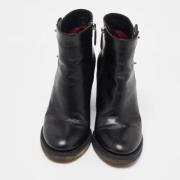 Pre-owned Leather boots