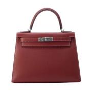 Pre-owned Leather handbags