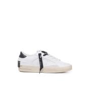 Hvite Distressed Skinn Sneakers