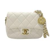 Pre-owned Leather chanel-bags