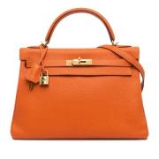 Pre-owned Leather handbags