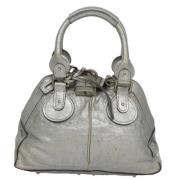 Pre-owned Leather handbags