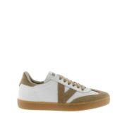 Beige Sneakers med Beige Skinn Detaljer