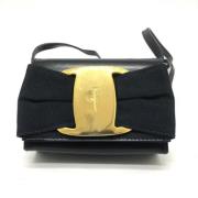 Pre-owned Leather shoulder-bags