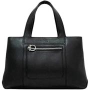 Pre-owned Leather handbags