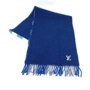 Pre-owned Cashmere scarves