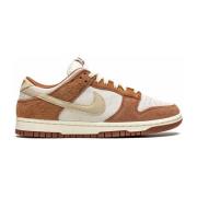 Dunk Low Premium Sneakers