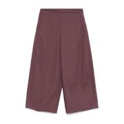 Luksuriøse Bordeaux Shorts Hever Sommergarderoben