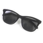 Pre-owned Glass sunglasses