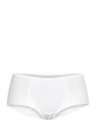 Freya Signature Short White Freya