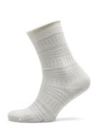 Lucretia Wola Socks Cream Becksöndergaard