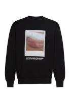 Standard Crew Poloroide Sweat Black Mads Nørgaard