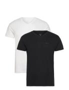 V-Neck T-Shirt 2-Pack Patterned GANT