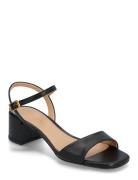 Kirk_25_Nto Black UNISA