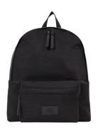 Metro Nylon Backpack 43 Black Calvin Klein