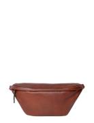 Jeane Bumbag Brown RE:DESIGNED EST 2003