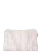 Celia Toiletry Bag Cream STUDIO FEDER