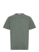 Cave Tee Clay Green NEUW