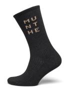 Ekanea Black Munthe