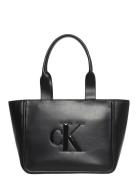 Sandi Tote Black Calvin Klein