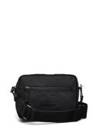 Eleambg Web. Cross. Bag Black Markberg
