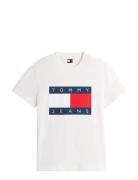 Tjm Reg Big Flag Ss Tee Ext White Tommy Jeans