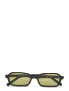 Pilferer Black Le Specs