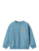 Sweatshirt L/S Badge Sander Blue Wheat