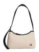 Tjw Cool Sherpa Shoulder Bag Cream Tommy Hilfiger