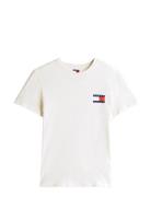 Tjm Slim Essential Flag Tee Ext Cream Tommy Jeans