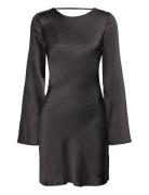Satin Mini Dress Kort Kjole Black Gina Tricot
