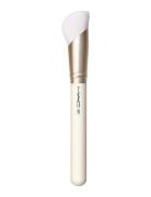 Brushes - 001 Serum + Moisturizer Brush Ansiktsbørste Sminke White MAC