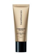 Complexion Rescue Tinted Moisturizer Desert 13 Foundation Sminke BareM...