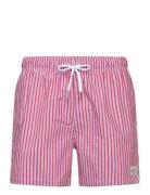 Seersucker Swim Shorts Badeshorts Red GANT