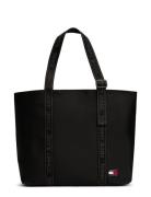 Tjw Ess Daily Tote Bags Totes Black Tommy Hilfiger