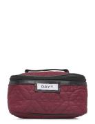 Day Gweneth Re-Q Flotile Cosmetic Toalettveske Burgundy DAY ET