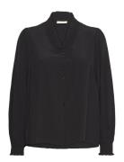 Shirt From Freequent In A Light Material. The Shirt Has A Simple Silho...