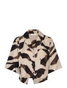 Cmnatuli-Shirt Is A Short Shirt In A Light Material Of 100% Linen With...